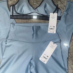 ALO Yoga airlift Blue Sports Bra & leggings set ! Brand new !